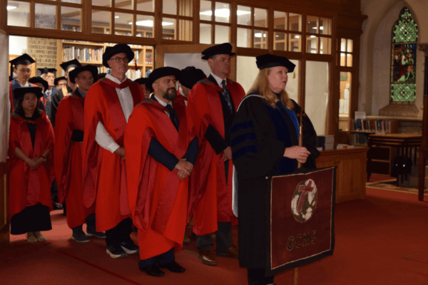 Graduands Processing in